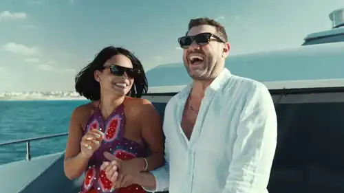 مشهد من فيلم "السلم والثعبان"