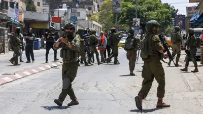 جنود إسرائيليون في الضفة الغربية