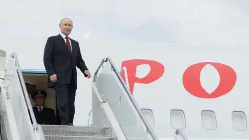 بوتين خلال مغادرته ألاسكا