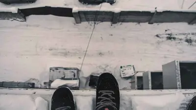 الانتحار من مكان مرتفع 