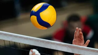 الكرة الطائرة