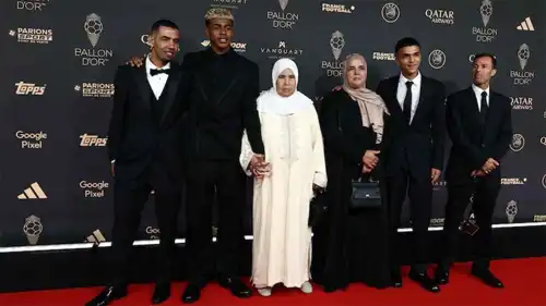 لامين يامال وعائلته