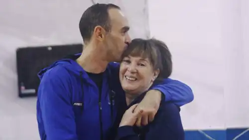 مهدي بن محمود ووالدته هندة 