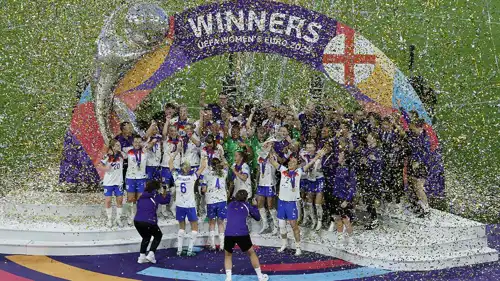 تتويج إنجلترا ببطولة أوروبا للسيدات