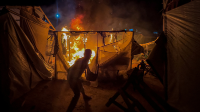 حريق جراء القصف الإسرائيلي على غزة