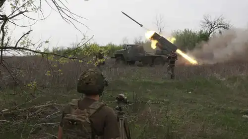 مدفعية أوكرانية قرب كوبيانسك