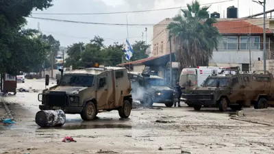 دبابات إسرائيلة في الضفة الغربية 