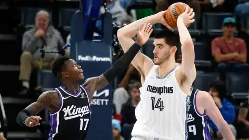 من مباراة سكرامنتو كينغز ضد دنفر ناغتس