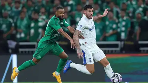 مواجهة سابقة بين الهلال والأهلي