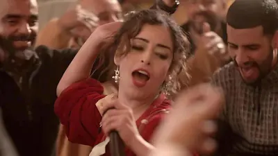 مشهد من فيلم "الجميع يحب تودا"