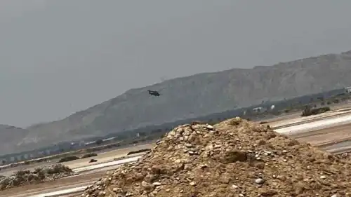 تحليق مروحية أمريكية على علو منخفض جنوب غرب إيران