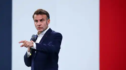 الرئيس الفرنسي إيمانويل ماكرون في بكين