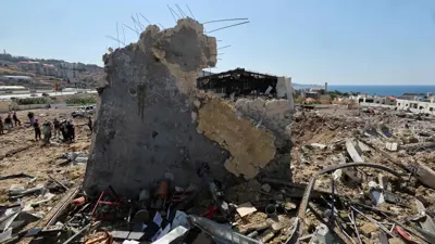 آثار قصف إسرائيلي على لبنان