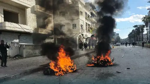 مشهد من الاحتجاجات في اللاذقية