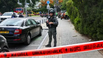  آثار غارة إيرانية على تل أبيب