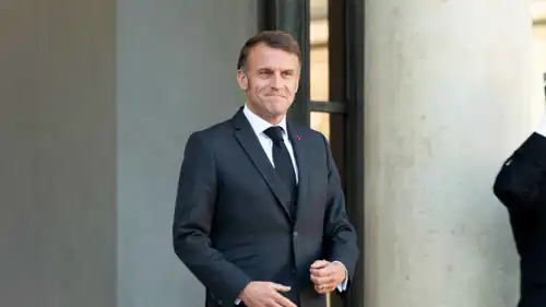 الرئيس الفرنسي ايمانيول ماكرون