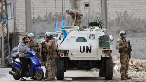 عناصر من قوات حفظ السلام جنوبي لبنان "يونيفيل"