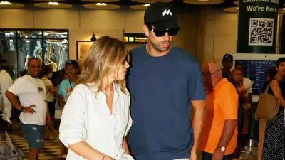 بيكيه وكلارا 