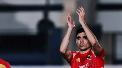 أشرف بن شرقي نجم الأهلي المصري