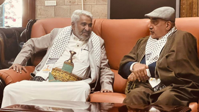 عبد المهدي مع قيادي حوثي