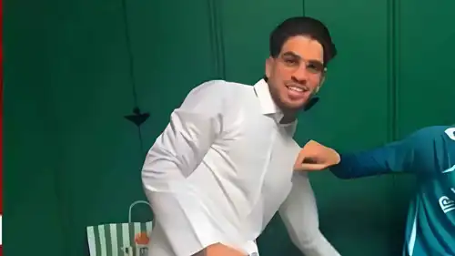 عبد الصمد الزلزولي نجم ريال بيتيس الإسباني