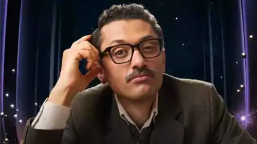 الفنان كريم محمود عبد العزيز