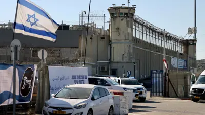 سجن عوفر الإسرائيلي في الضفة الغربية 