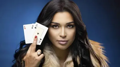 الممثلة المغربية فرح الفاسي