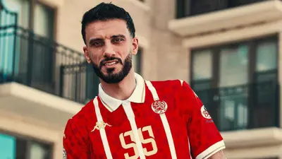 عمر السومة بقميص الوداد المغربي