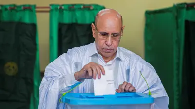 الغزواني يدلي بصوته في الانتخابات