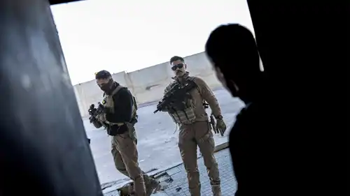 أفراد من الأمن التركي