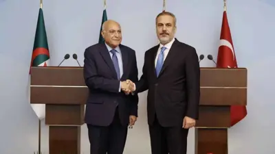 لقاء سابق بين هاكان فيدان وأحمد عطاف