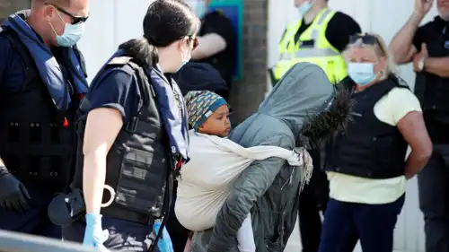 لاجئون في بريطانيا