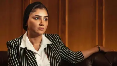 الفنانة مي عمر