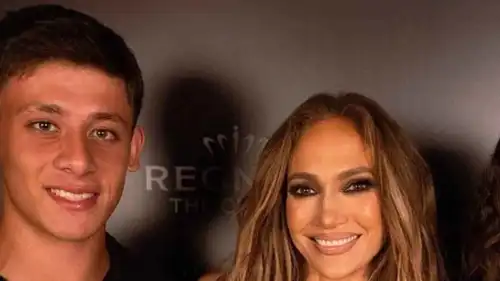 أردا غولر وجينفير لوبيز