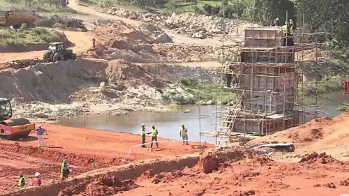 عملية تنقيب في تلال مريما في كوالي/كينيا