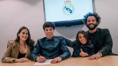 مارسيلو ونجله إنزو