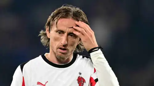 لوكا مودريتش نجم ميلان الإيطالي