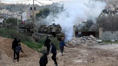 اقتحامات إسرائيلية لمناطق في الضفة الغربية