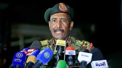 قائد قوات بورتسودان عبدالفتاح البرهان