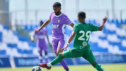 من مباراة الأهلي والعين