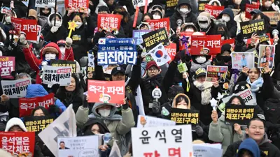 من احتجاجات المعارضة