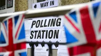 مركز اقتراع بريطاني