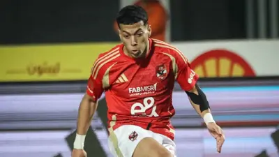 إمام عاشور نجم الأهلي المصري