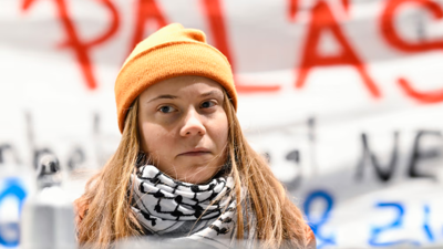 الناشطة السويدية غريتا ثونبرغ 