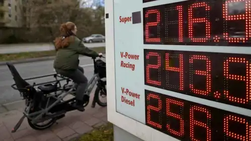 صورة من ألمانيا تظهر أسعار الوقود نتيجة حرب إيران