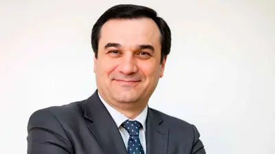 الدكتور عبد القادر الحصرية