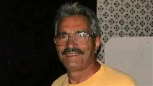 الفنان الليبي الراحل محمد الطاهر