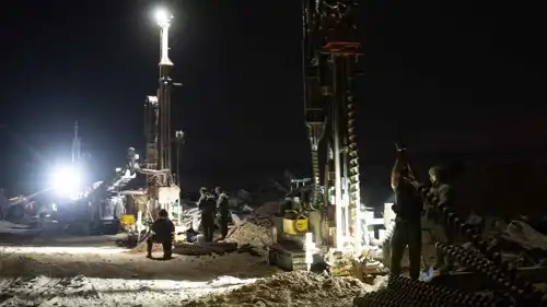 خلال أعمال تجريف وتوسعة إسرائيلية للخط الأصفر