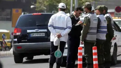 شرطة السير الإيرانية 